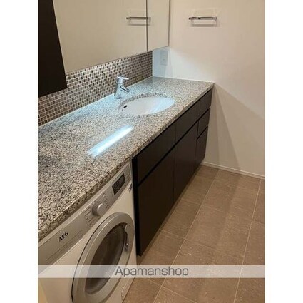 マスタービュー　レジデンス[1K/61.74m2]の洗面所