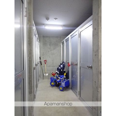LAYLAの内装写真