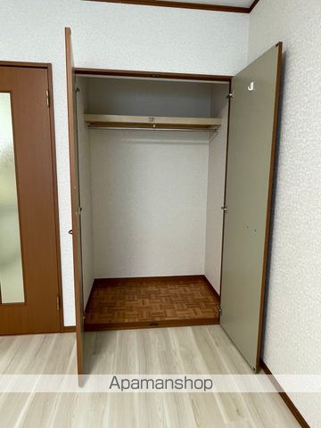 イーストアベニューの内装写真