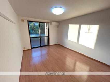 イーストリバー[1K/29.75m2]の内装1