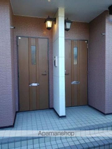アテナイ ミネルヴァの玄関写真