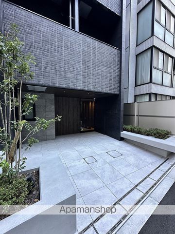 ライフフィールドなにわ本町RUELLEの玄関写真