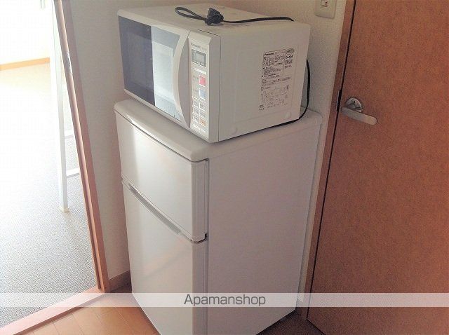 レオパレスKambeの内装写真