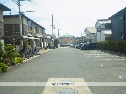 アリアーテⅠ[1R/32.94m2]の駐車場2