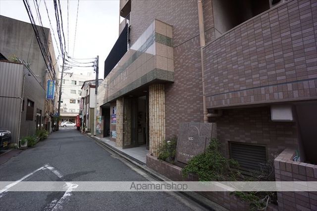 現代ハウス大須の外観写真