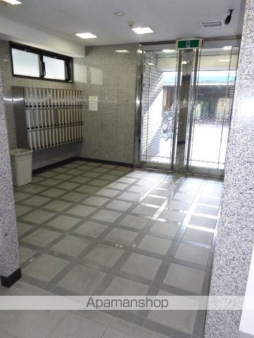 ピュアサクラ松屋町の玄関写真