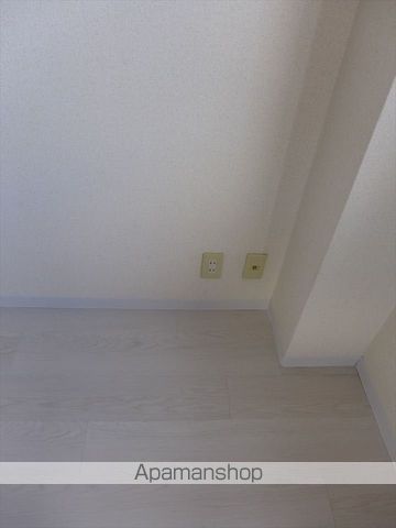 ロイヤルコート光の内装写真