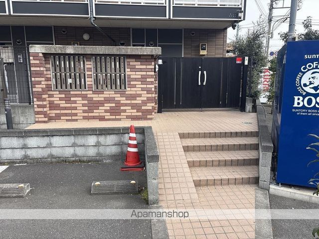 レオパレスノワール IIの玄関写真
