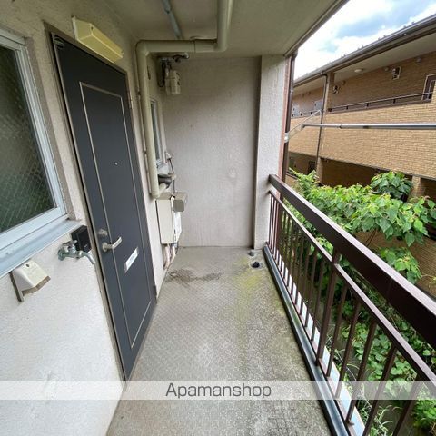 伊庭マンションIIの玄関写真