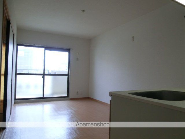 フローラ立野の内装写真