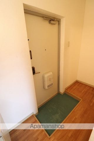 ベンベデール IIの内装写真