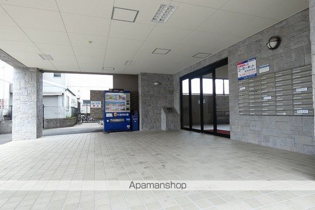 NEW PROSPER TOWN 萬福の玄関写真