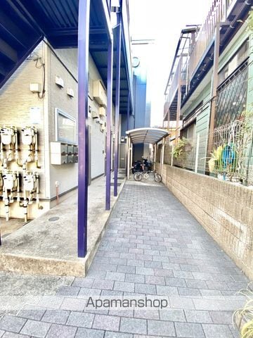 リーヴェルポート横浜上星川の玄関写真