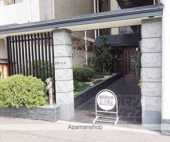 東寺ハイムの玄関写真