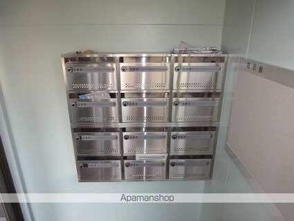 アーバン葛島[1K/30m2]の共用部1