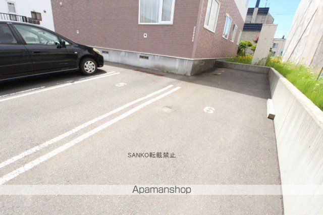 N’Sスクウェアのその他写真