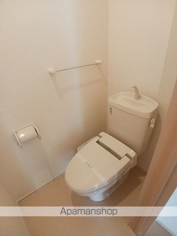 シャンヴィルIII番館の内装写真
