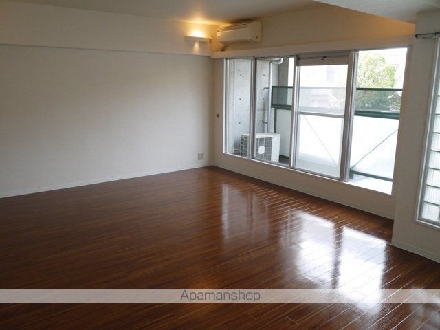 ホープ芦屋の内装写真