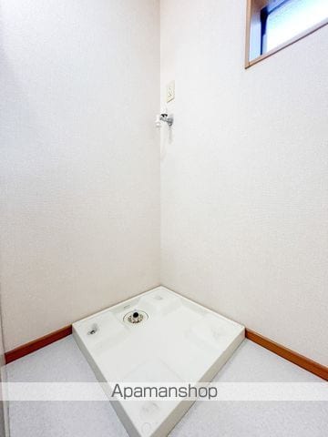 サージ Dの内装写真