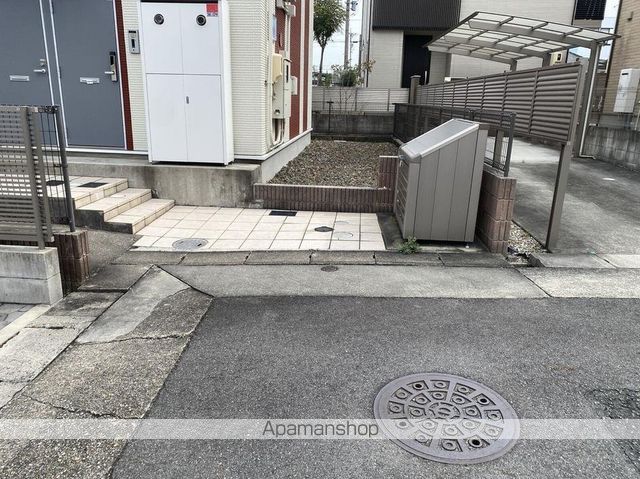 レオネクスト豊が丘の玄関写真