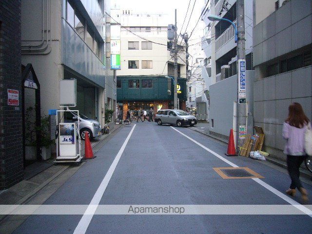 コンフォリア新宿御苑IIの周辺写真