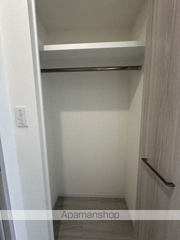 ディアレイシャス名古屋太閤通IIIの内装写真