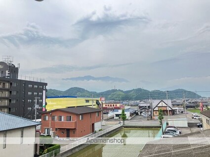 愛媛県新居浜市宇高町１丁目[2LDK/50.58m2]の眺望