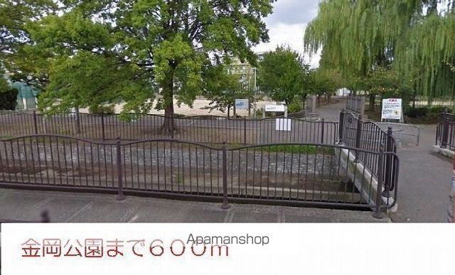 クリスタルガーデン リリーの周辺写真