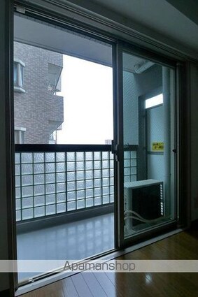 東京都新宿区中落合３丁目[1R/26.07m2]のバルコニー