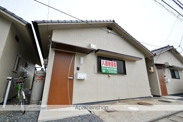 原戸建ての外観写真
