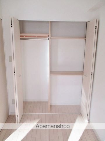 レジディア大通西の内装写真