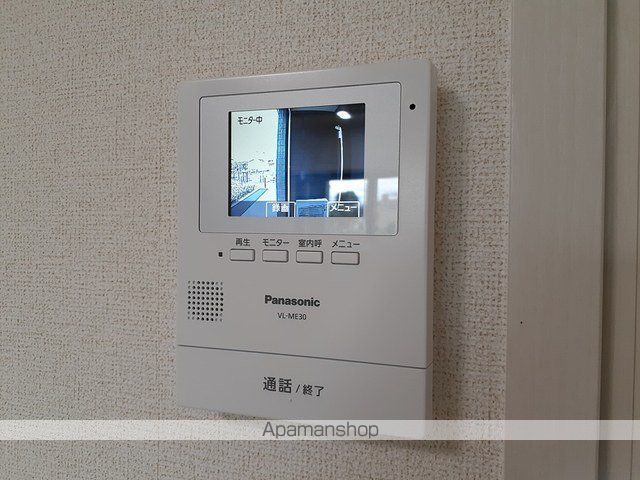 コントレイル Bの内装写真