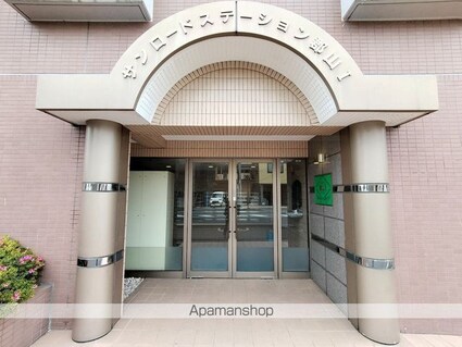 福島県郡山市本町１丁目[3LDK/64.8m2]のエントランス