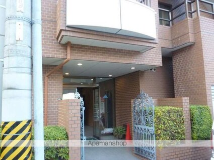和歌山県和歌山市十番丁[1R/23.19m2]のエントランス2