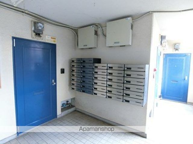 グランディオーズ宇宿の玄関写真