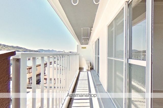 高知県高知市高須新町４丁目[2LDK/56m2]のバルコニー