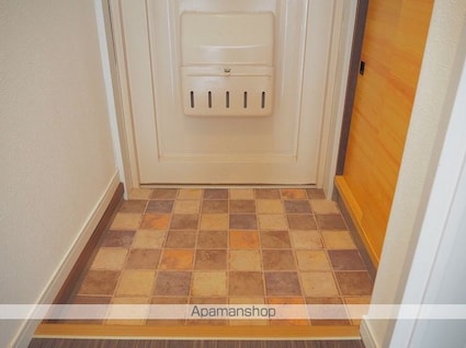 ハイツ内藤[1K/32.9m2]の玄関