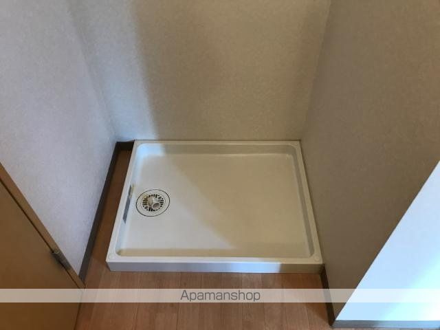 オリンピアFの内装写真