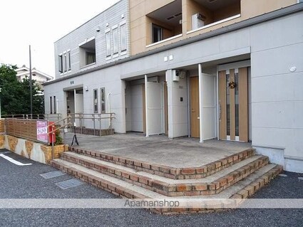 グランパ[2LDK/59.23m2]のエントランス1