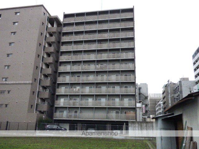 ドゥーエESAKAIIの外観写真