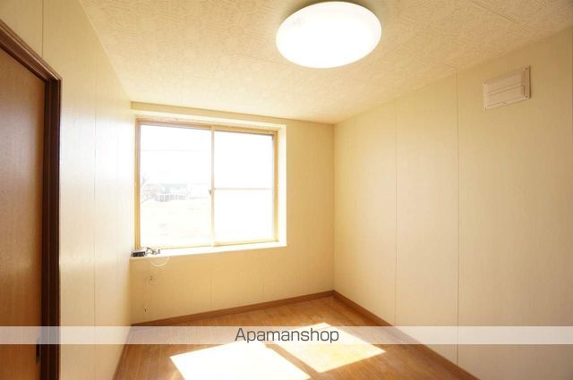 石狩市 2階建 築31年の内装写真