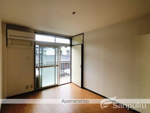 シティハイツ崎山の内装写真