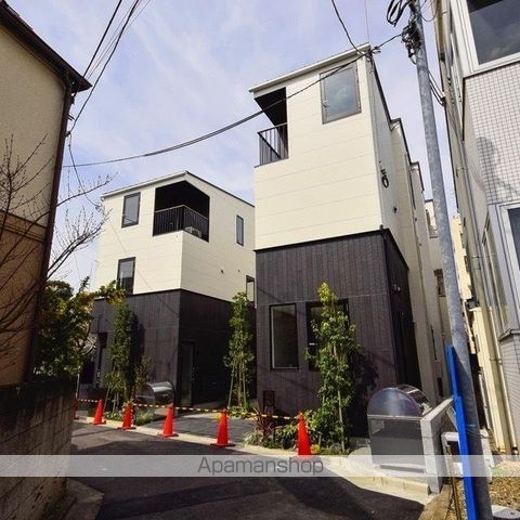 四谷アパートメントEの外観写真