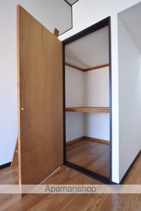 ホワイトヴィレッジ国見[1R/19.83m2]の収納