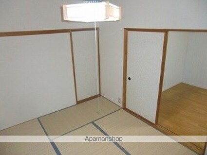 ファミールコーポ[3K/47.2m2]のリビング・居間3