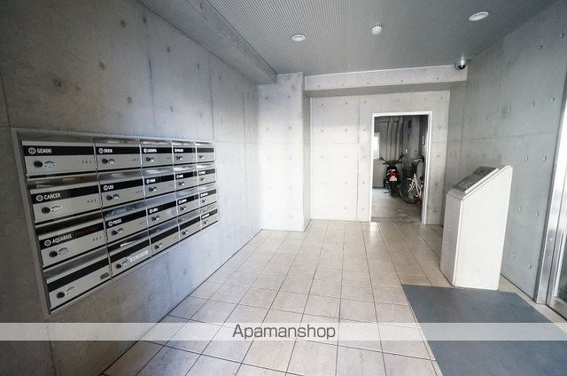 エスプラネード伝馬町の玄関写真