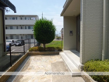 ＱＵＡＬＩＡ[1LDK/41.67m2]のエントランス1