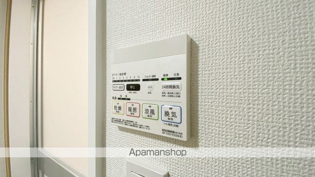 リビンコートSTUDIO岩田町の内装写真