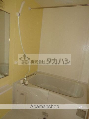 スザンヌ ラングランDの内装写真