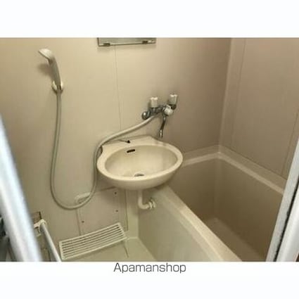 アイビル中村[1R/22m2]のバス